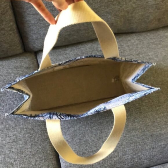 NWOT Dior beauty around the world tote - Picture 7 of 8